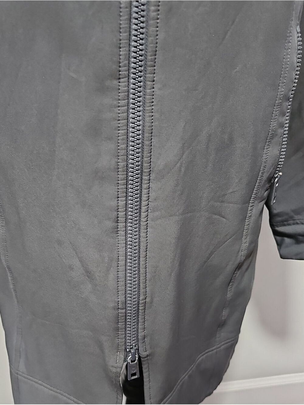 396. Lululemon Full Long Coat - Picture 4 of 14